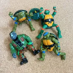 希少　1992年　ミュータントタートルズ 変形フィギュア