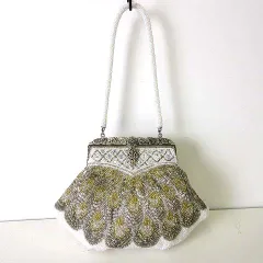 ヴィンテージ ビーズバッグ ハンドバッグ ポーチ がま口 フェザー 羽根柄 ビジュー装飾 白 ホワイト シルバー レトロ 昭和 かばん 鞄 カバン 美品