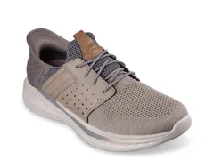 スケッチャーズ メンズ シューズ スニーカー リラックスフィット Skechers SlipIns Relaxed Fit Slade Ocon Sneaker Mens Taupe トープ