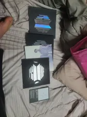 BTS ポスター OR アルバムとCDなど