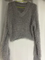 アンゴラ Vネック ニット