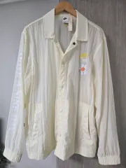 ナイキ 薄い ジャケット