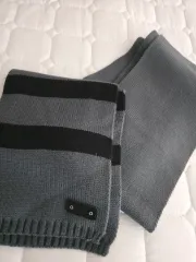 カルバン・クライン CK グレー ストライプ マフラー