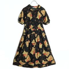 ワンダフルワールド カネコイサオ 花束柄 ピンタックワンピース 黒 肩