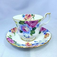 Item thumbnail for item 646ce6cd-5cb1-43f3-ac29-7917a9454c5d