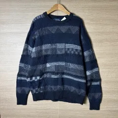 ウール100% ケーブルニット