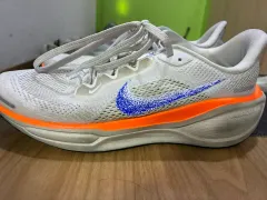 ナイキ ペガサス 235