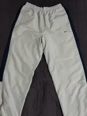 90's NIKE トラックパンツ