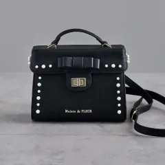 メゾン ド フルール フロント リー リボンスクエアハンドバッグ