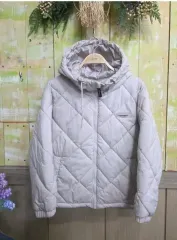 キルティングポールフーディダウン