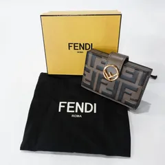 FENDI フェンディ レザー カードケース ホルダー 8M0301AAFM【参考価格79,300円】