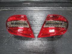 希少】ランドクルーザーシグナス LEDテールランプ（詳細不明・ジャンク