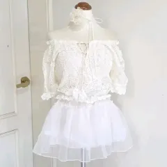 ヨーロッパヴィンテージ)白 森ガール レース エンブロイダリー クロップド オフショルダー ブラウス