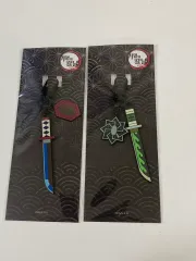 鬼滅の刃 日輪刀キーホルダー 義勇 実弥 無限城 グッズ フィギュア