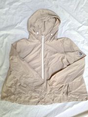 MONCLER(モンクレール)正規品 フード付き ウィンドブレーカー ジャケット