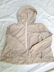 MONCLER(モンクレール)正規品 フード付き ウィンドブレーカー ジャケット