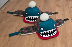 S/M) elstinko エル스팅コ キッズ イヤーマフ ボンボン 帽子 2個 まとめ