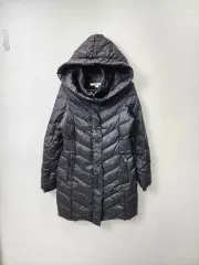 DKNY ブラック ダウン フーディー コート