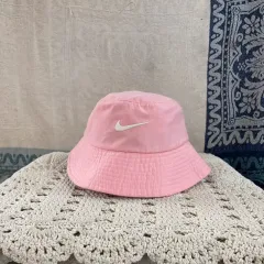 ナイキ ジャスト ドゥ イット ドライフィット ライトピンク バケットハット 帽子