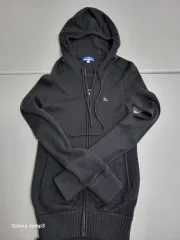 バーバリー ブルーレーベル ブラック ニット フードジップアップ