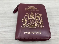 BURBERRY  二つ折り財布　PASSPORT WALLET  MADE IN ITALY  Leather  Burundy