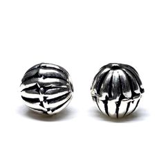 Item thumbnail for item b269f434-8bb2-4cd6-a301-03223185d1a9