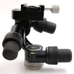 Item thumbnail for item f0a4c1b3-3b93-4940-be3a-60b5736bcd92