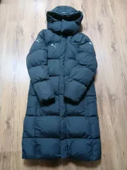 プーマ ブラック ロングダウンジャケット 100