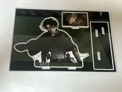 進撃の巨人 リヴァイ アクリル