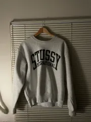 STUSSY ステューシー スウェットシャツ インターナショナル マン투マン