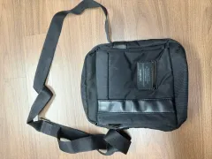 サムソナイト ブラック メッセンジャーバッグ クロスバック