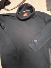 ナイキ ブラック タートルネック スウェット Tシャツ< M