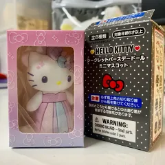 サンリオ ハローキティ 誕生日 クローゼット ミニフィギュア ドレス