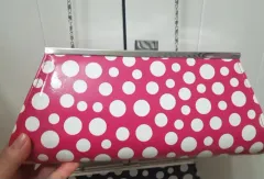 ピンク/白 ボンボン チェーン クラッチバッグ