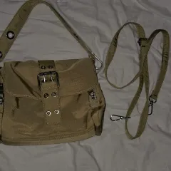 ベージュ バッグ 出品