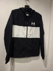 アンダーアーマー フード アウター