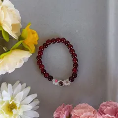 ハンドメイド／ダークレッドビーズブレスレット／アクセントビーズ入り