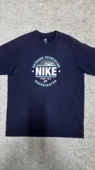 ナイキ ビックロゴ 半袖Tシャツ 04