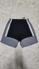 アディダス バックロゴ ハーフパンツ ㅁ