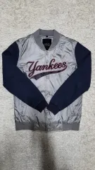 MLB ニューヨーク・ヤンキース アウター ジャケット ㅅ3