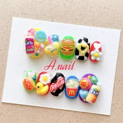 【個性派ネイルチップ】カラフル 派手 ポップ 蛍光 コーラ ポテト お菓子 ネオンカラー ハンバーガー 個性的