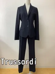 トラサルディ (Trussardi) 黒パンツスーツ サイズ上下とも40
