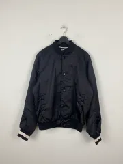 ナイキ バックロゴ サテン スタジャン ブルゾン ジャケット M <477>