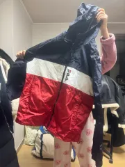 FILA フィラ ウィンドブレーカー m