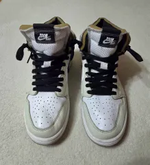 ナイキ エアジョーダン1 ズームエア 白