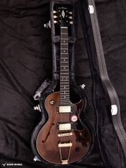 0210 Gibson Les Paul Custom エレキギタハードケース付 - メルカリ