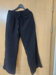 ブラック コーデュロイ ワイド パンツ