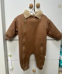 赤ちゃん オールインワン (冬/季節の変わり目)