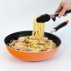 Item thumbnail for item ce1b8660-48d2-4bd1-b94c-192632cdd9a3