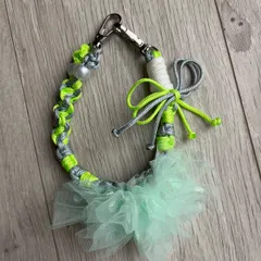パラコード　ミニハンドストラップ　リボン　/ライトグリーン
